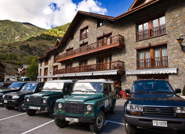 JVO Voyages votre agence de voyages en groupe par excellence, organise des excursions Au cœur des montagnes. Andorre.