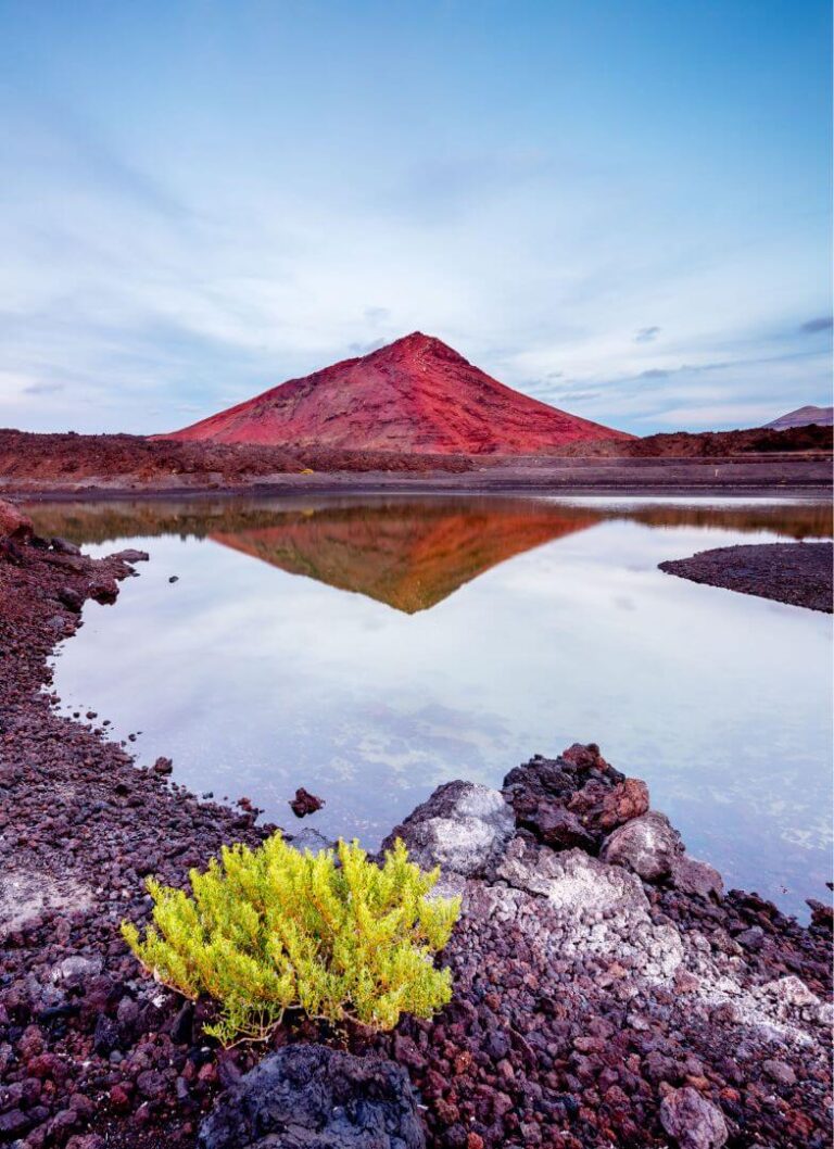 Île des Canaries. JVO Voyages votre agence de voyages en groupe par excellence, organise des excursions et croisières.