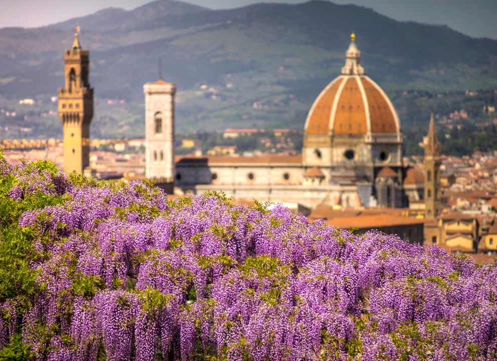 JVO Voyage, votre agence de voyages en groupe par excellence, organise des excursions en Italie. La Rivera du levant.