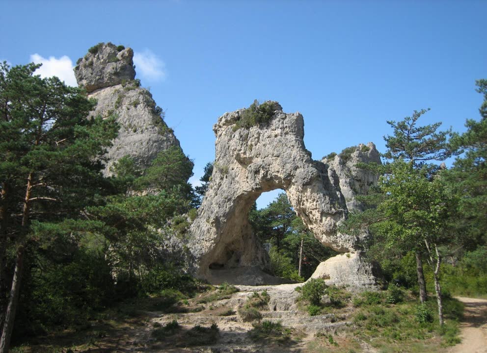 JVO Voyage, votre agence de voyages en groupe par excellence, organise des excursions en Occitanie sur le département de l'Hérault