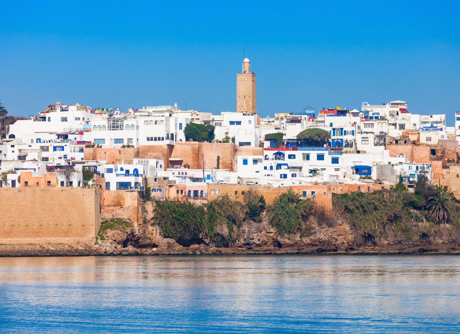 Vue de Marrakech. JVO Voyage, votre agence de voyages en groupe par excellence, organise des excursions au Maroc.